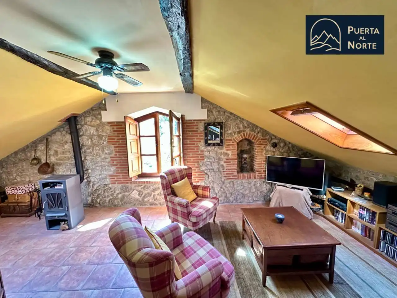 Living room of Houses for sale in Medio Cudeyo  with Heating and Terrace