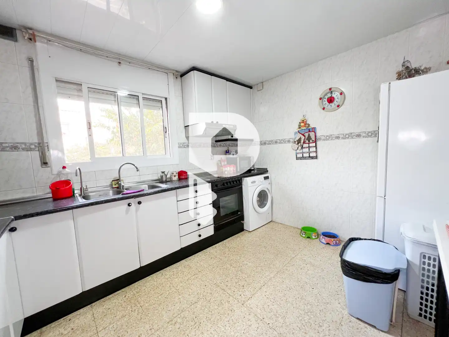 Cuina de Casa o xalet en venda en Abrera amb Aire condicionat, Calefacció i Terrassa