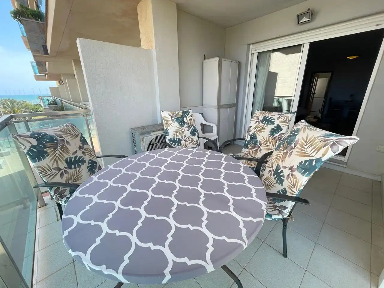 Terrassa de Apartament en venda en La Manga del Mar Menor amb Aire condicionat, Terrassa i Piscina