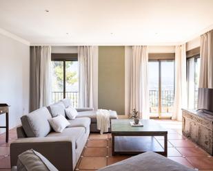 Sala d'estar de Finca rústica en venda en Alhaurín de la Torre amb Terrassa i Balcó