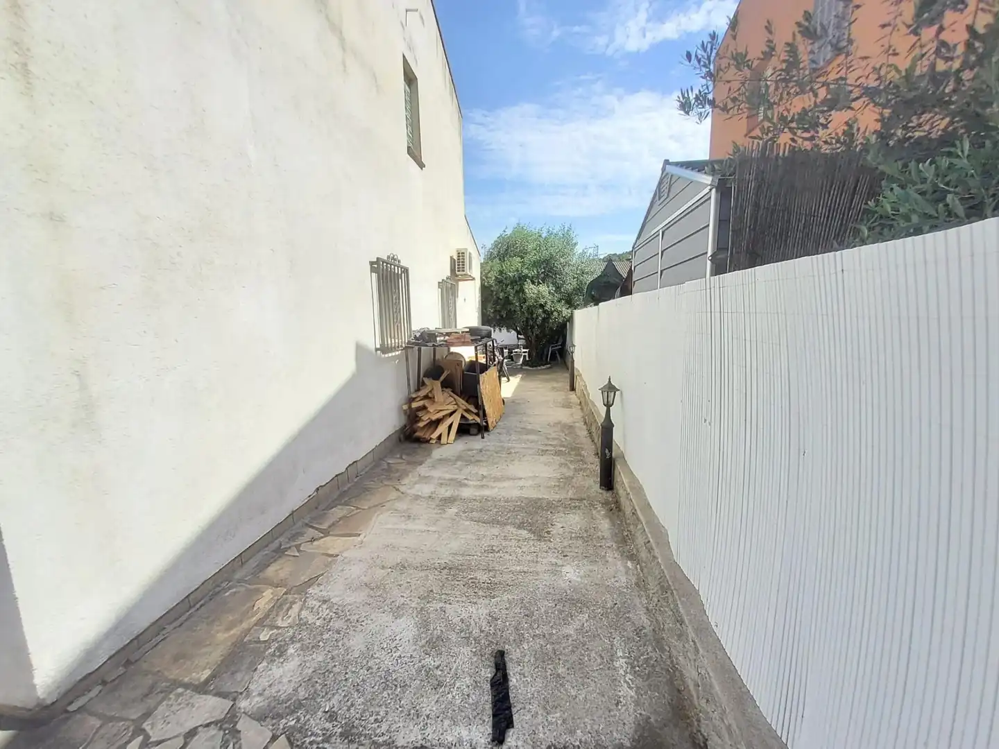Casa adosada en venta en Collbató con Jardín privado, Trastero y Alarma