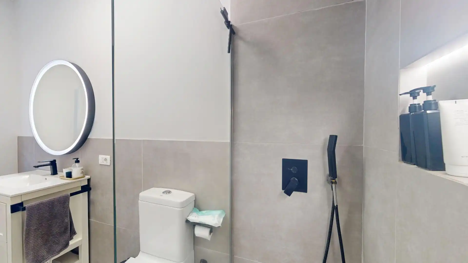 Bathroom of Flat for sale in Centro