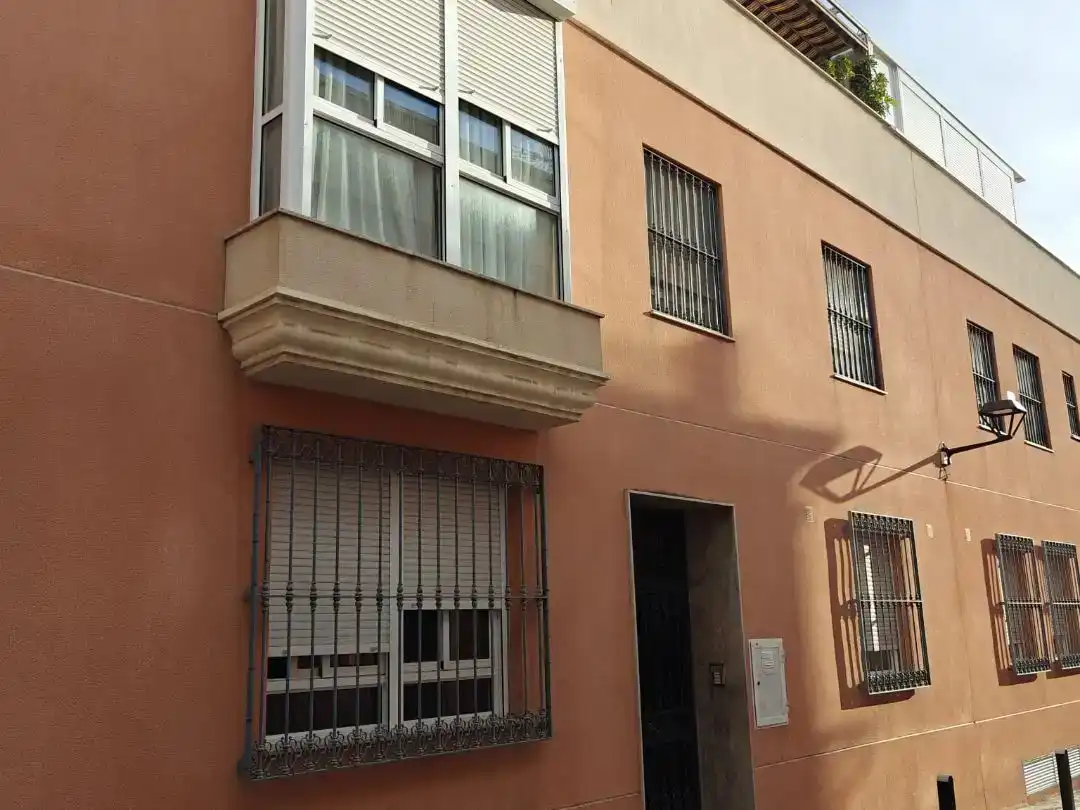Vista exterior de Piso en venta en Centro