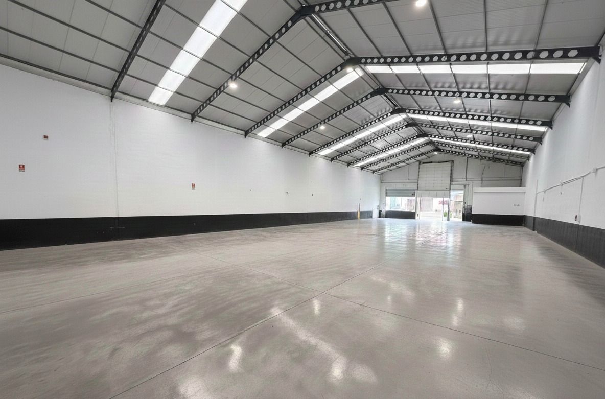 Nave industrial de alquiler en Utrera