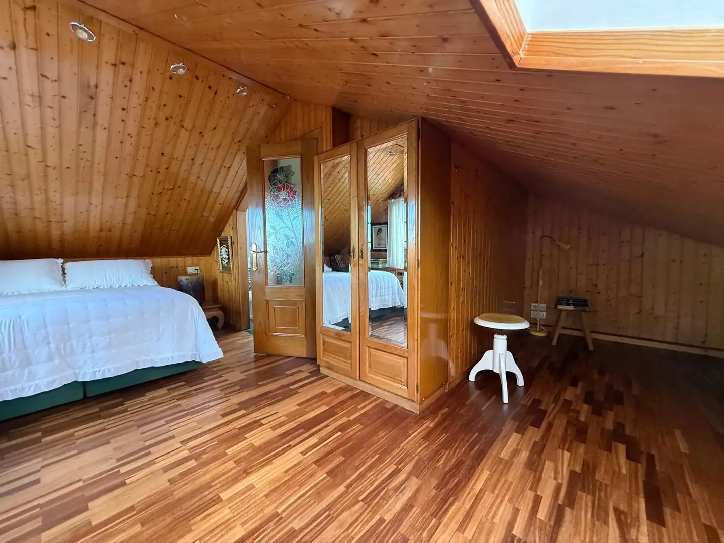 Habitación de Casa o chalet en venta en Gijón  con Calefacción, Terraza y Piscina