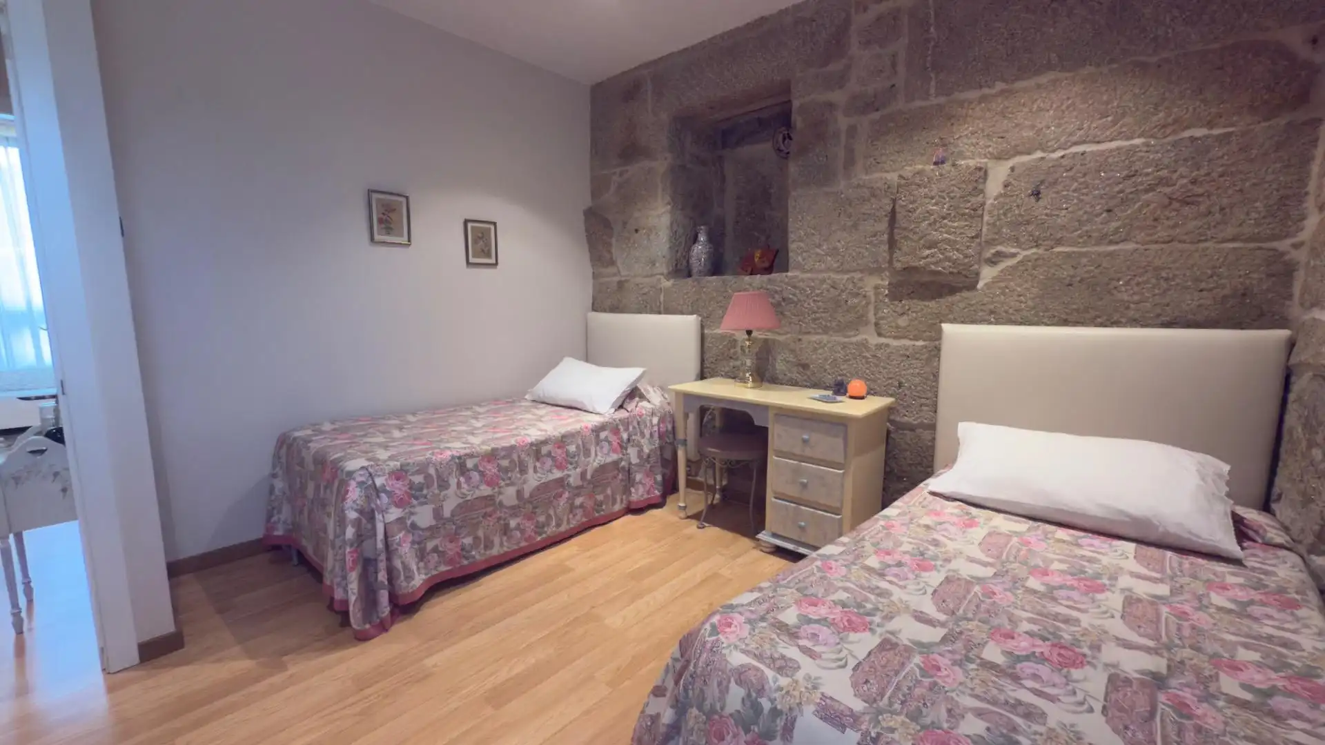 Habitación de Finca rústica en venta en Maside con Calefacción, Jardín privado y Terraza