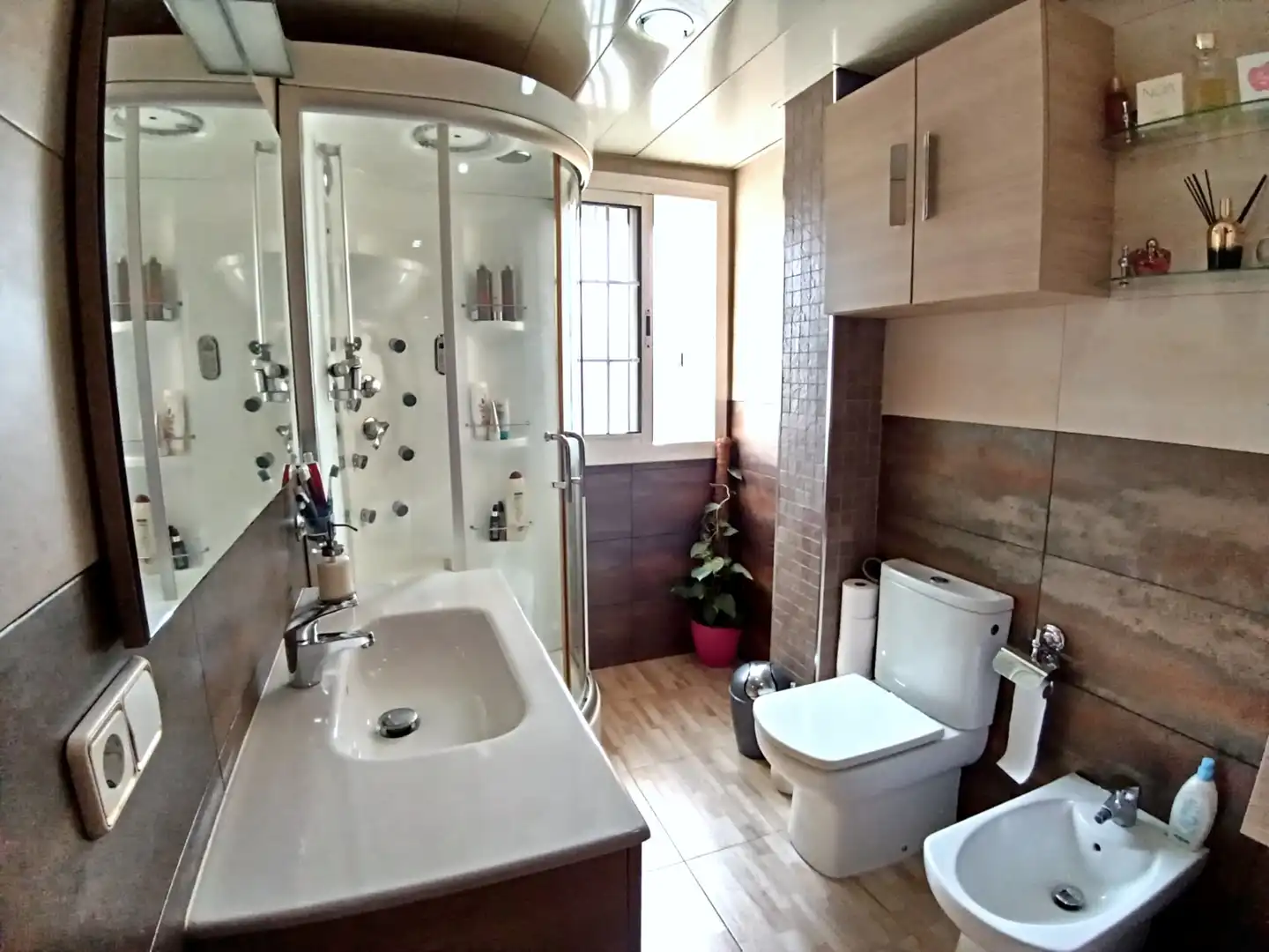 Baño de Piso en venta en Reus con Aire acondicionado, Calefacción y Balcón