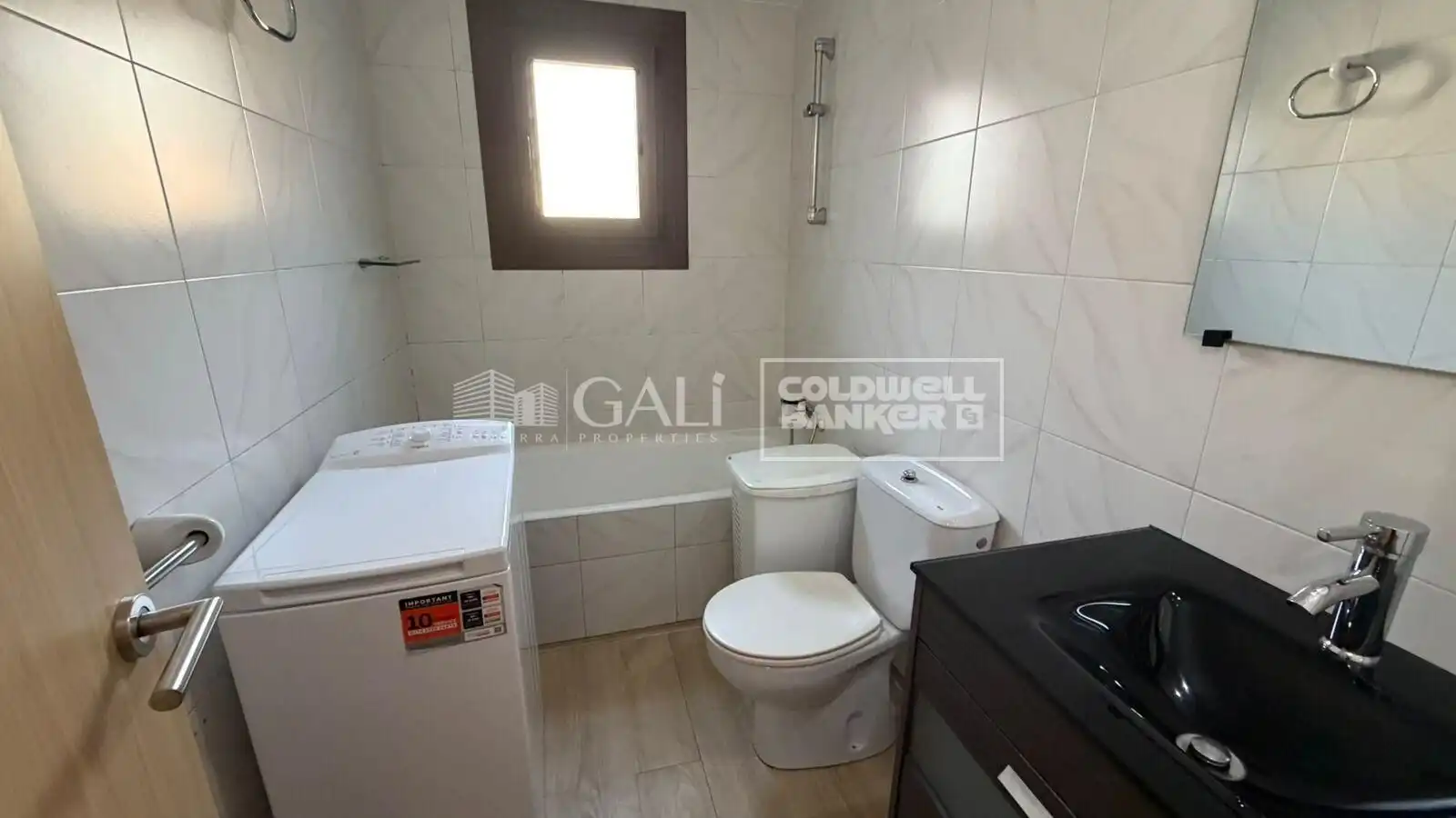 Bany de Estudi de lloguer en Encamp amb Calefacció, Parquet i Terrassa