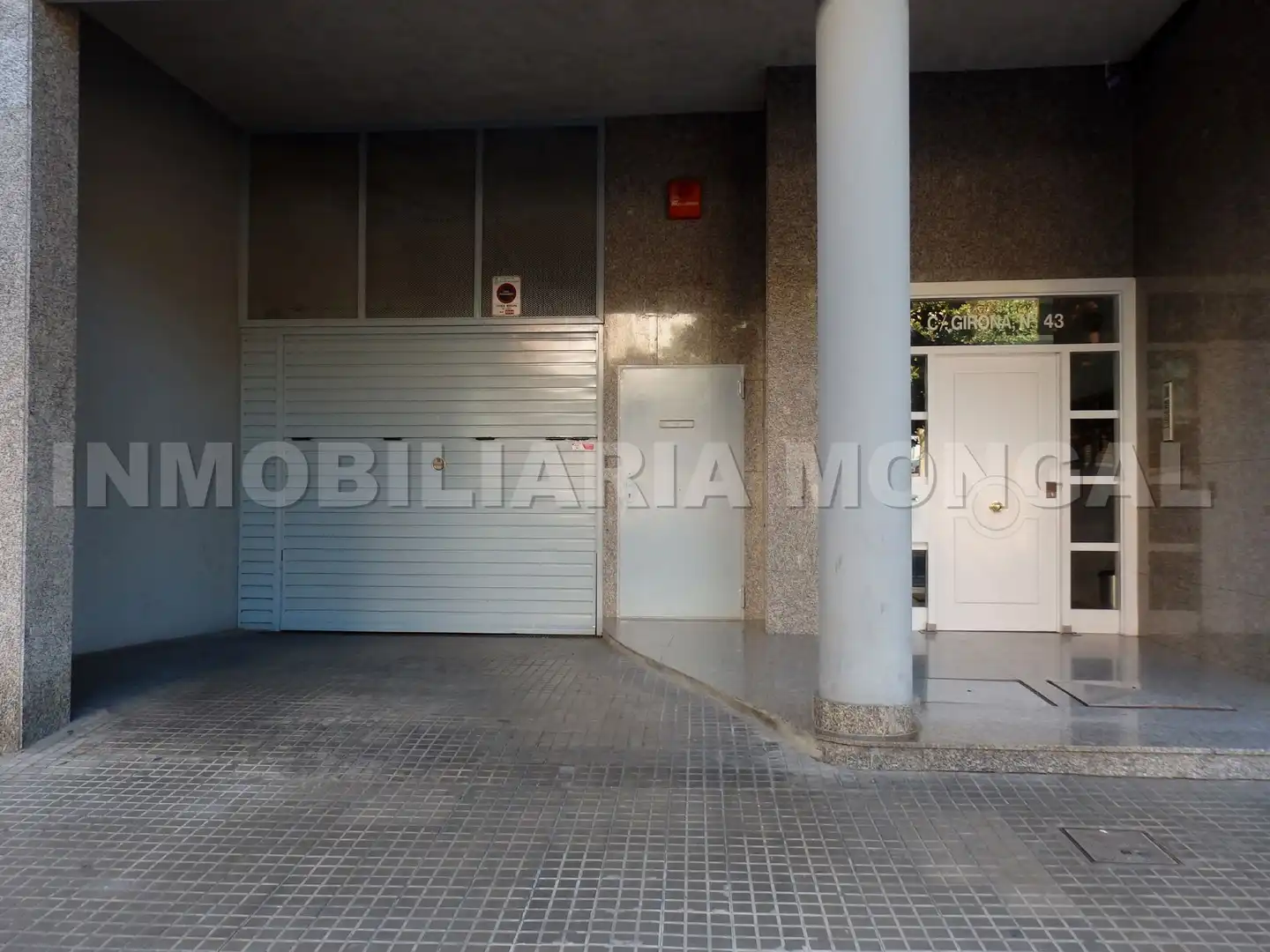 Einzelparkplatz zum Verkauf in Carrer de Girona 30, imagen 17