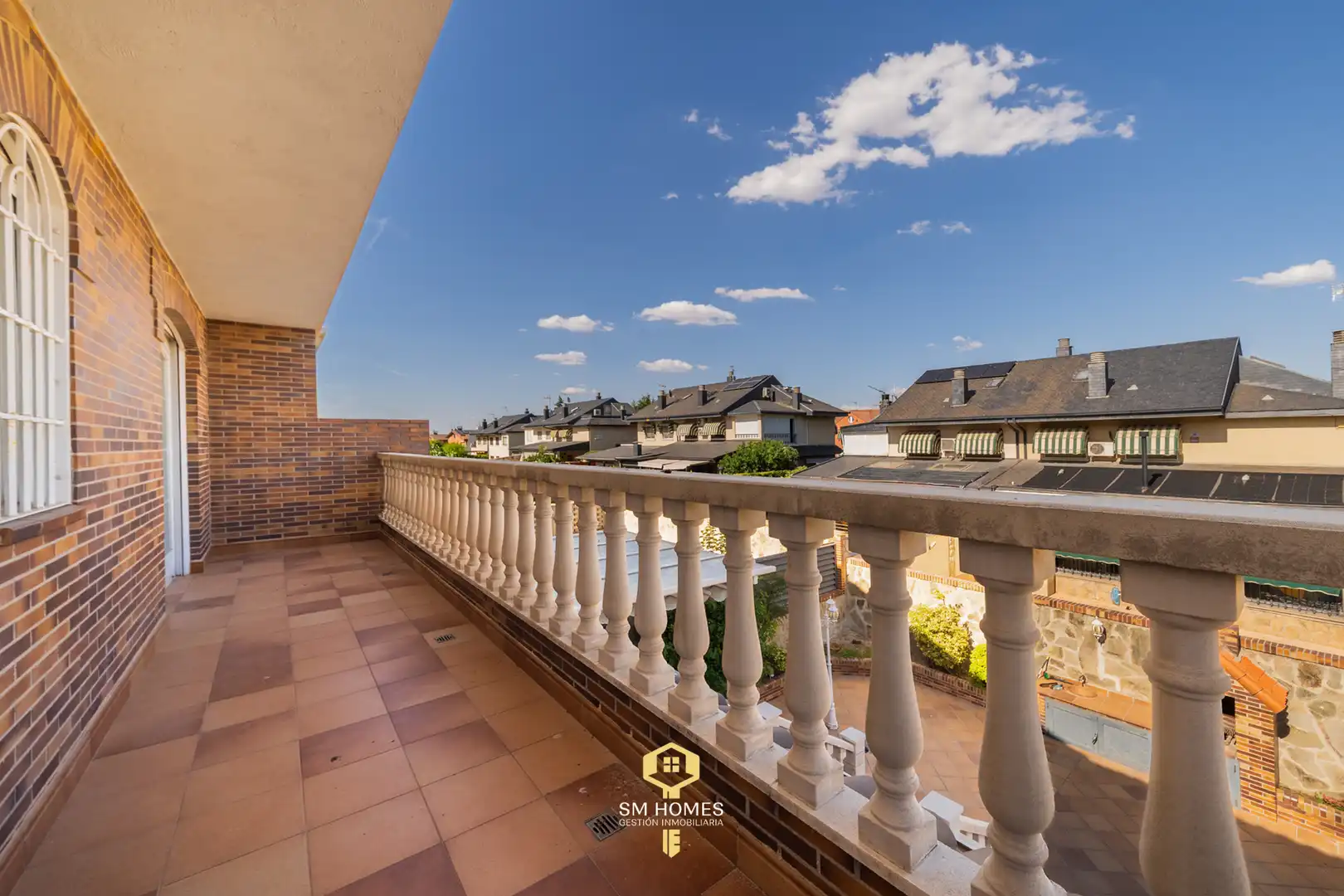 Terraza de Casa adosada en venta en Coslada con Calefacción, Jardín privado y Terraza