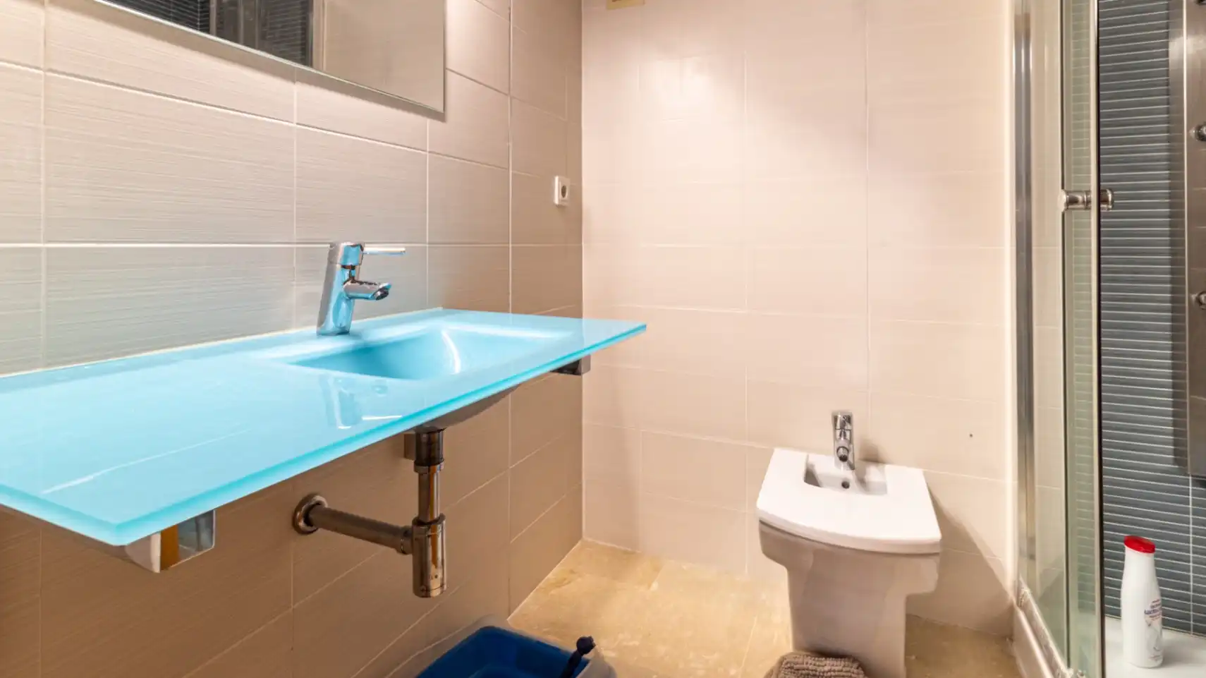 Bathroom of Flat for sale in Dénia  with Air Conditioner, Heating and Terrace