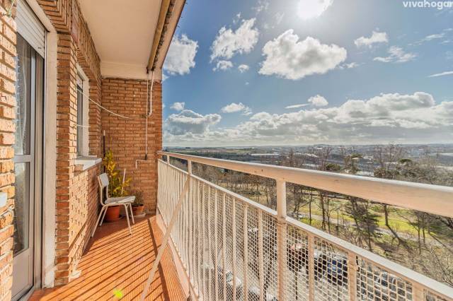 Piso en Venta en Villarta en Entrevías