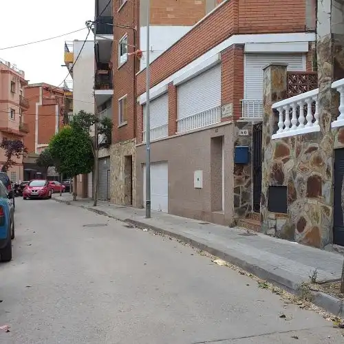 Vista exterior de Planta baixa en venda en Santa Coloma de Gramenet