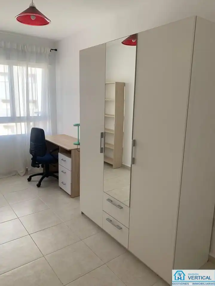 Habitación de Piso en venta en Paterna con Aire acondicionado, Terraza y Trastero
