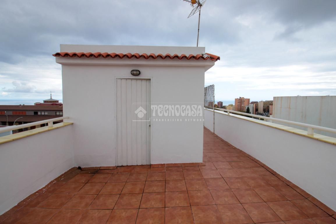 Terrassa de Casa adosada en venda en  Santa Cruz de Tenerife Capital amb Traster i Moblat