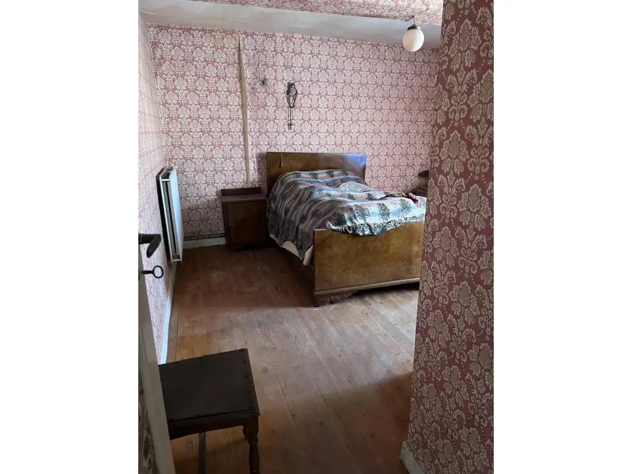 Habitación de Casa adosada en venta en Oña