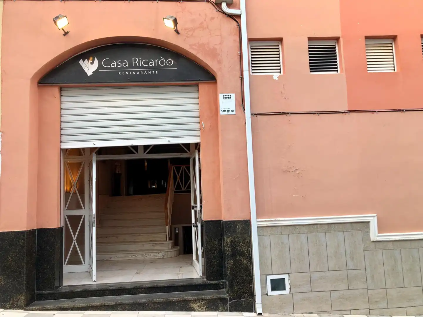Local comercial en venda a Calle de Sanchís Guarner, imagen 2
