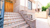 Casa adosada en venda en Santa Fe amb Aire condicionat, Terrassa i Balcó