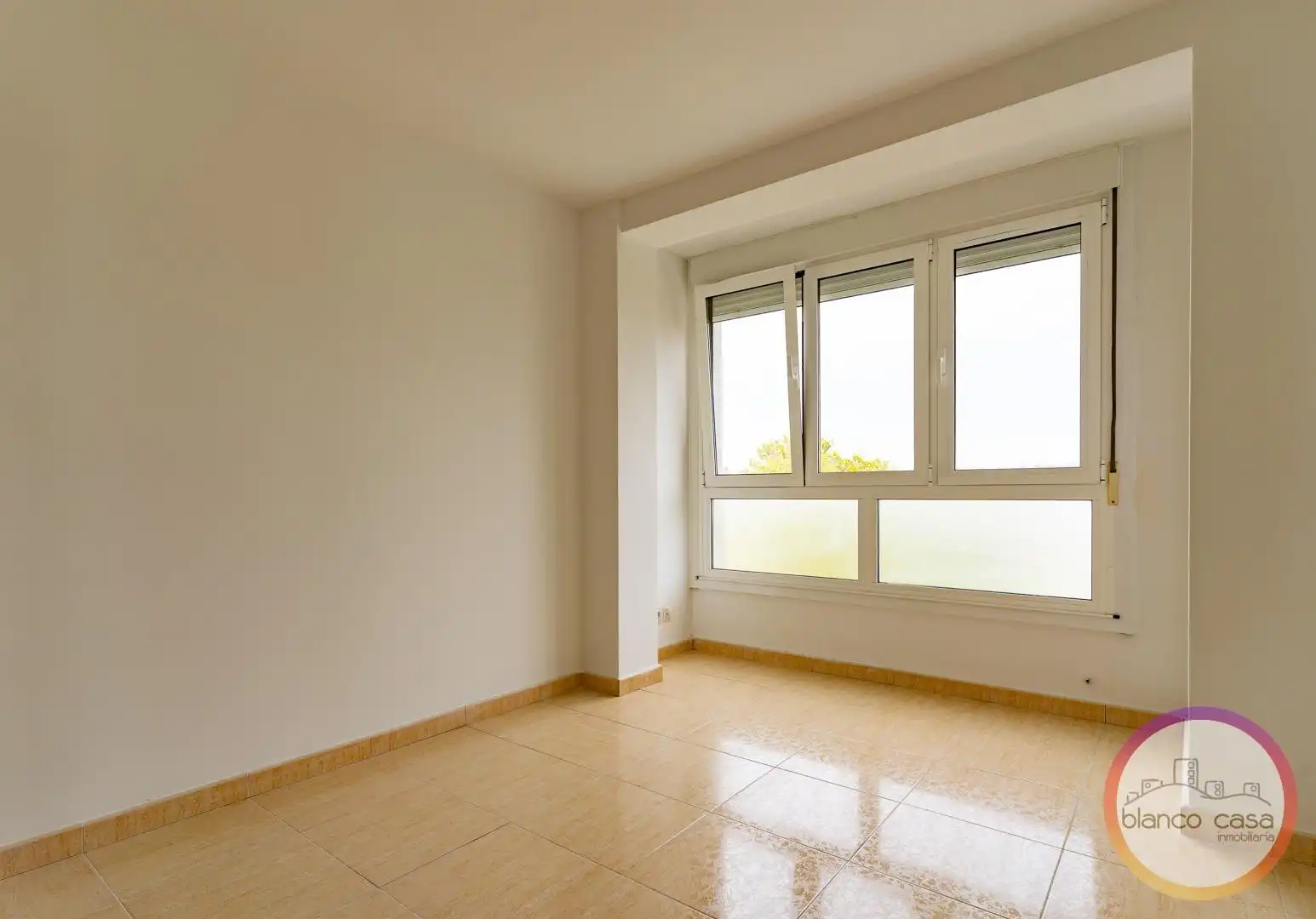 Bedroom of Flat for sale in Carballo