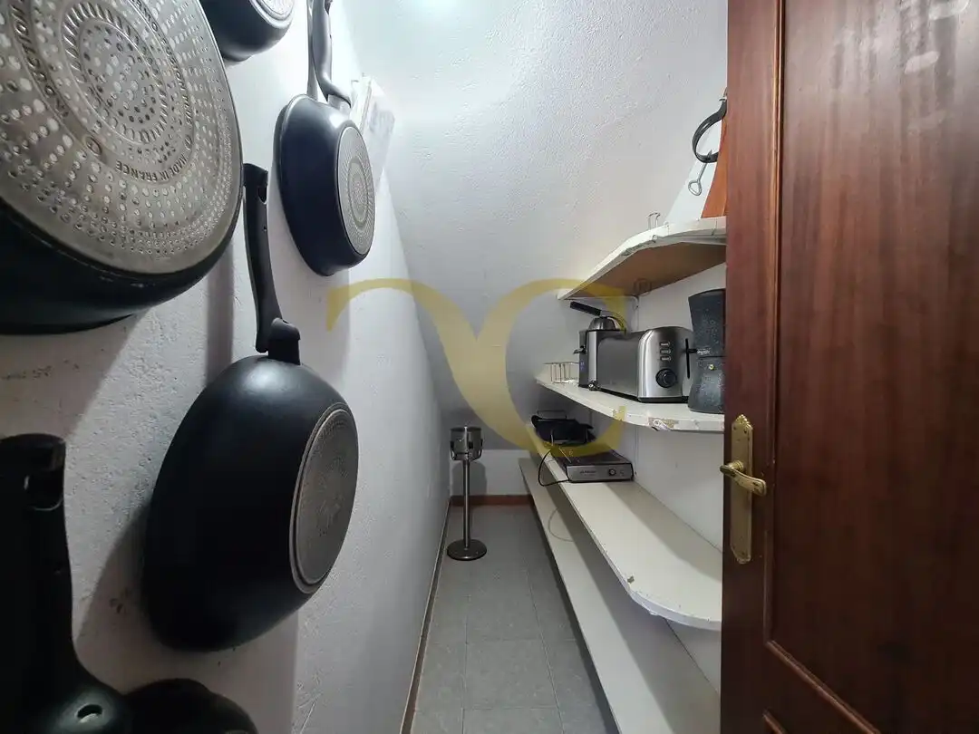 Cuina de Casa o xalet en venda en Peñamellera Alta amb Calefacció, Jardí privat i Terrassa