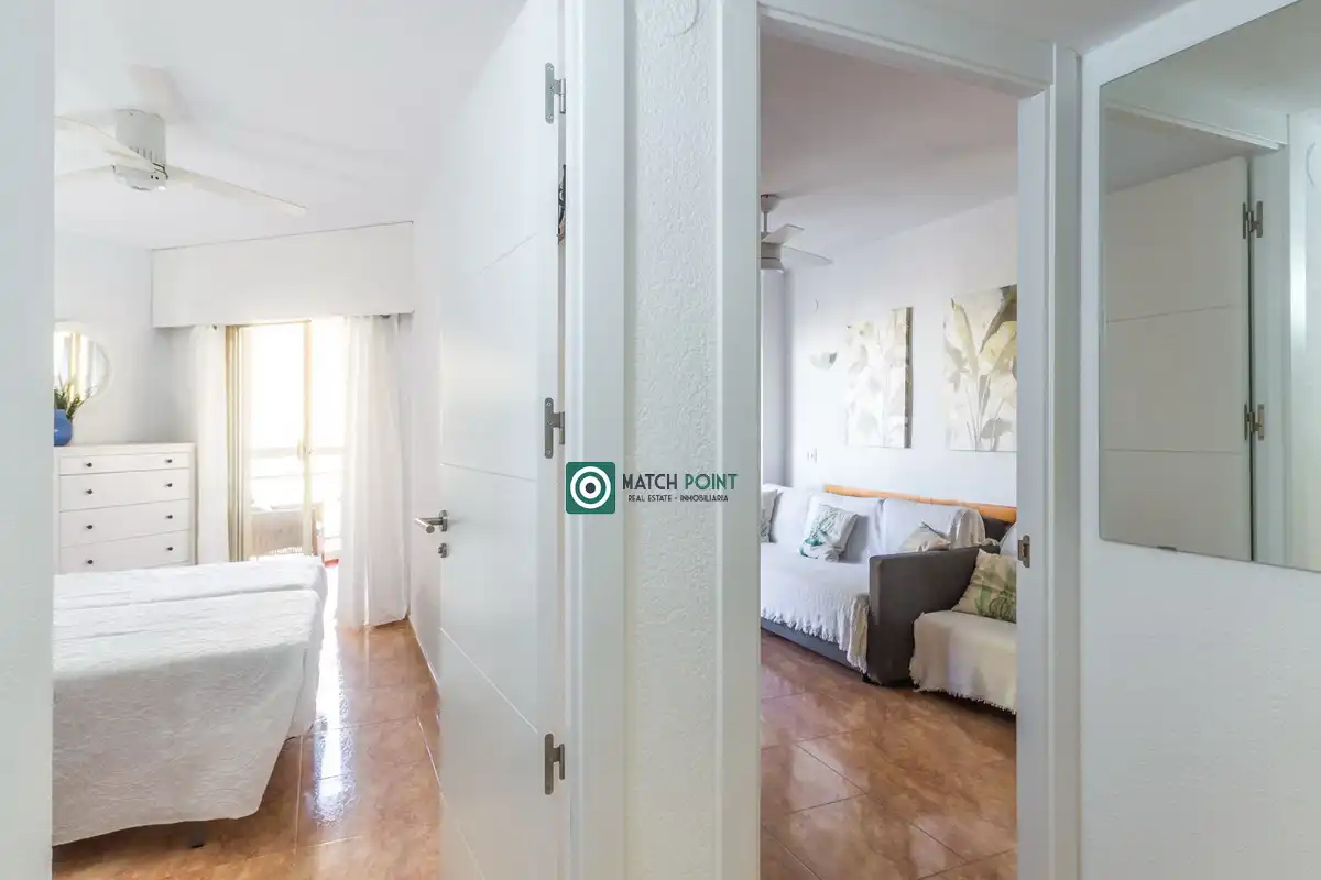 Habitación de Apartamento de alquiler en Almuñécar con Amueblado