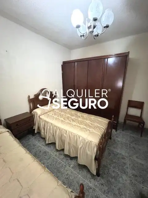 Pis de lloguer a Murillo, La Alhóndiga