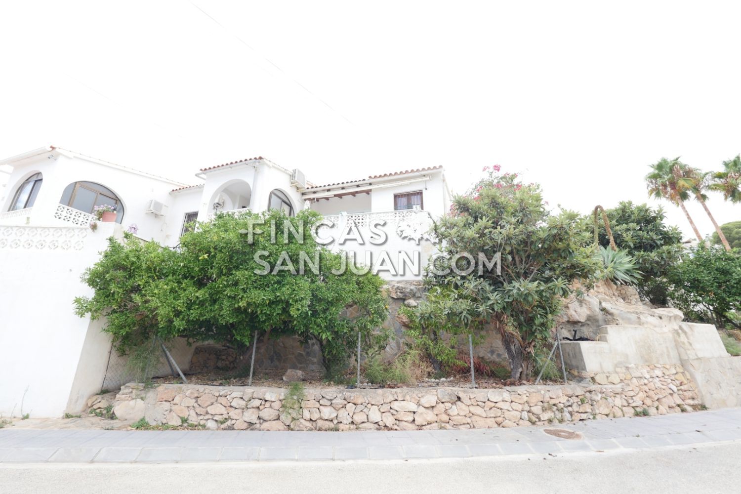 Casa adosada en venda a El Tossal - Bello Horizonte
