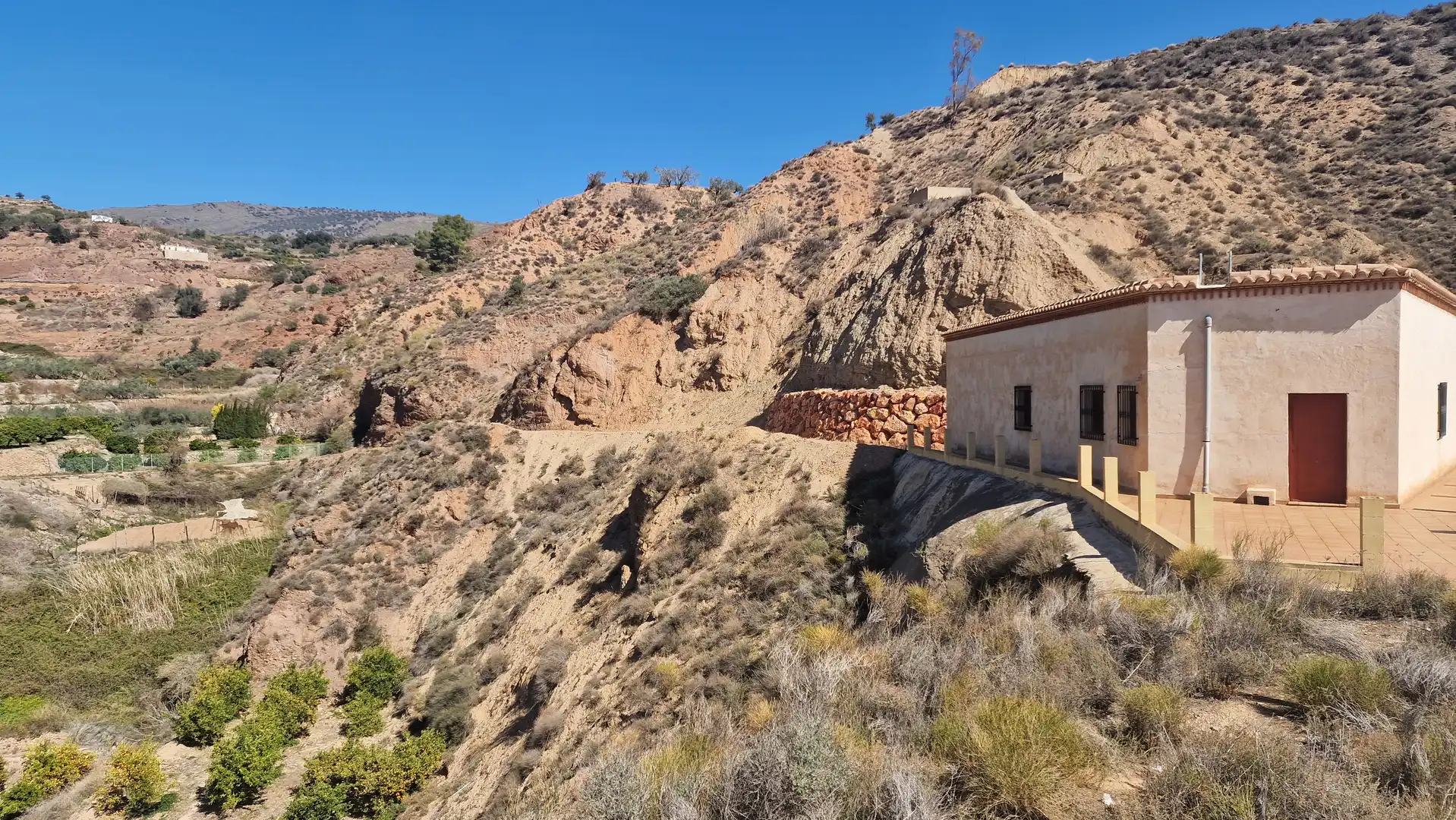 Vista exterior de Finca rústica en venda en Canjáyar amb Jardí privat, Terrassa i Traster