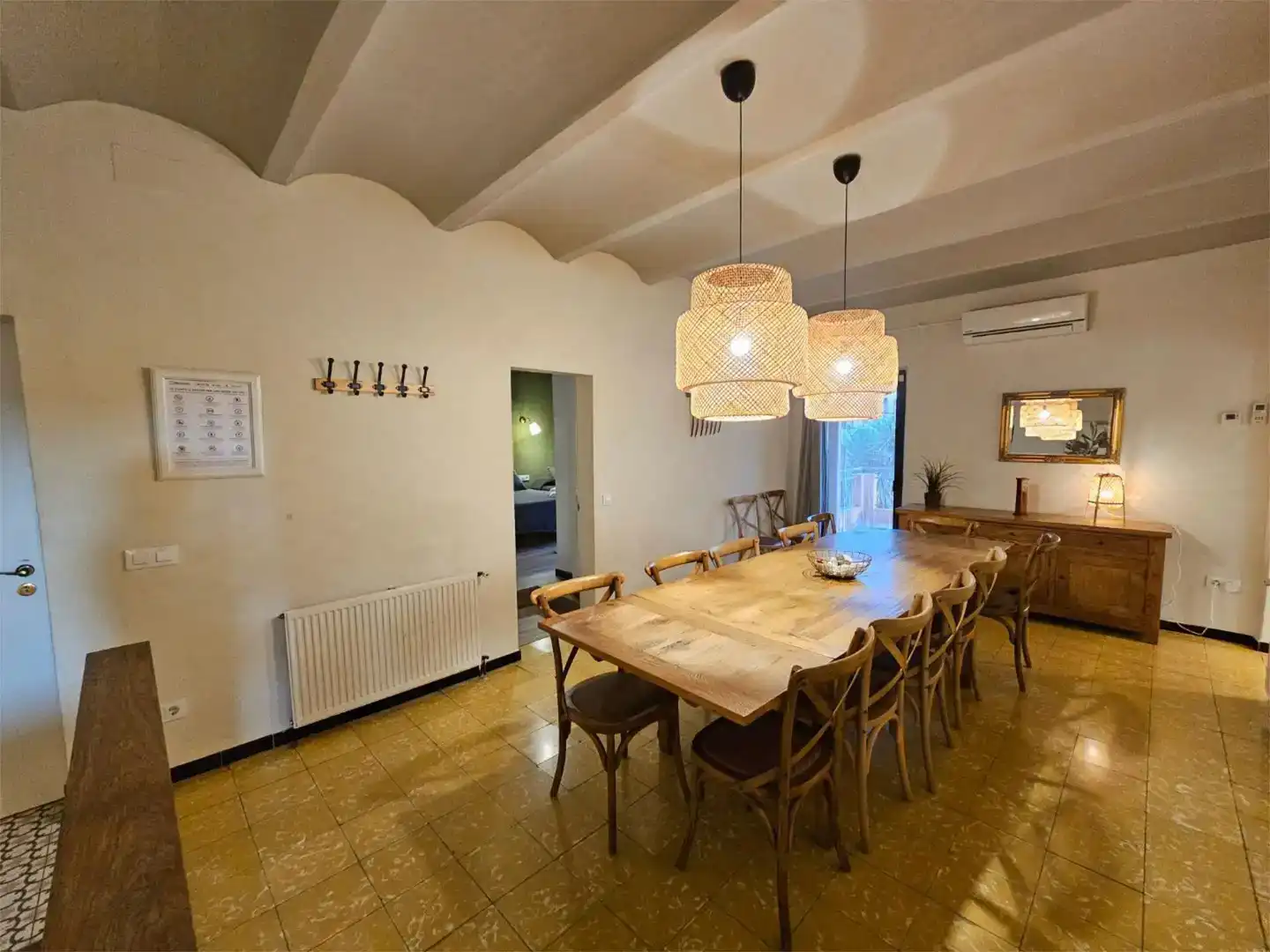 Comedor de Finca rústica en venta en Sant Mori con Aire acondicionado, Jardín privado y Piscina