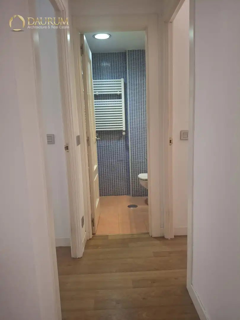 Bany de Pis en venda en San Sebastián de los Reyes amb Aire condicionat, Calefacció i Terrassa