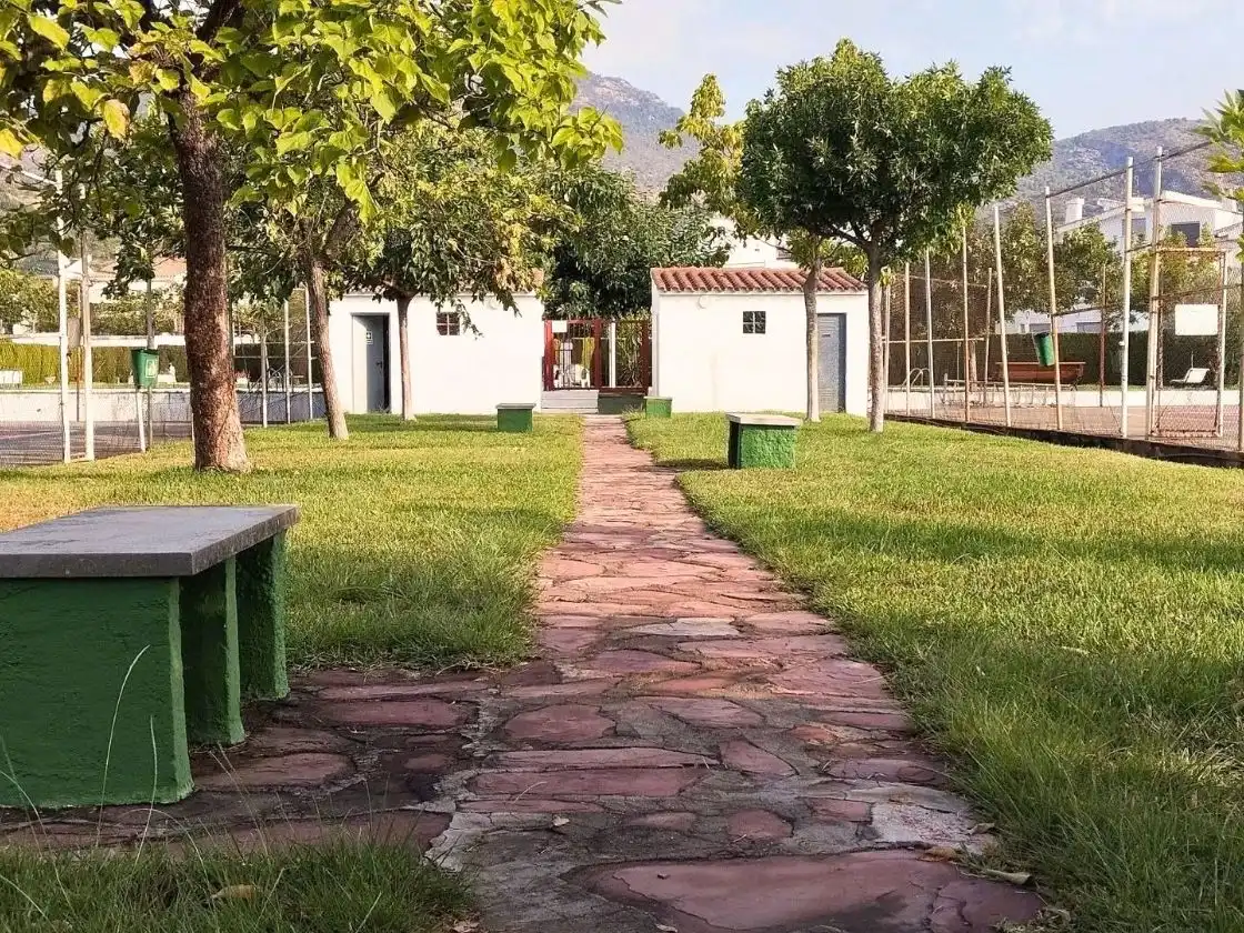 Garten von Einfamilien-Reihenhaus zur Miete in Voramar