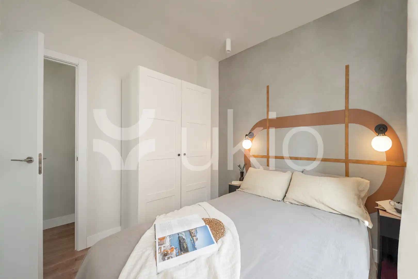 Habitación de Apartamento de alquiler en Madrid con Aire acondicionado, Calefacción y Amueblado