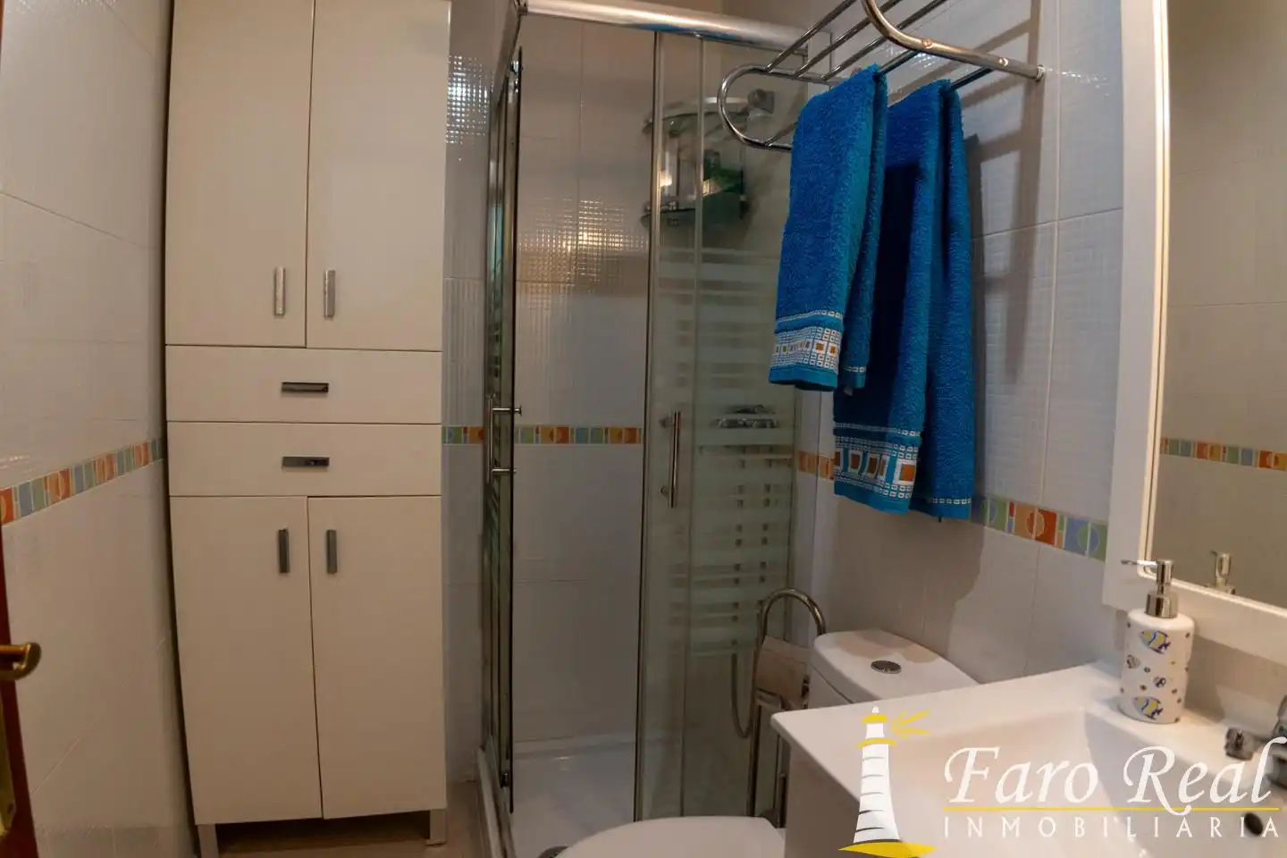 Baño de Planta baja en venta en Sanlúcar de Barrameda con Aire acondicionado y Amueblado