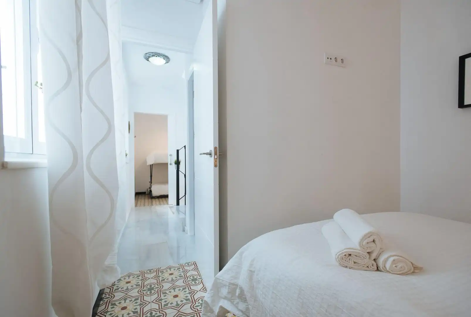 Bedroom of Detached homes for sale in Sevilla  with Air Conditioner, Heating and Private garden