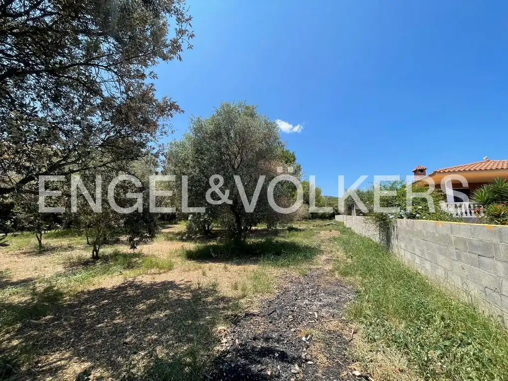 Terreno residencial en venta en Carrer de L'Avellaner, imagen 3