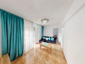 Sala de estar de Piso en venta en Alicante / Alacant con Balcón