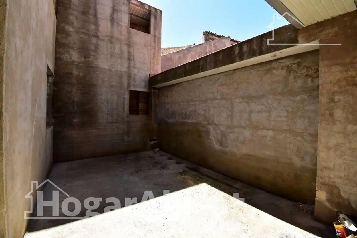 Exterior view of Houses for sale in Oliva  with Terrace and Storage room
