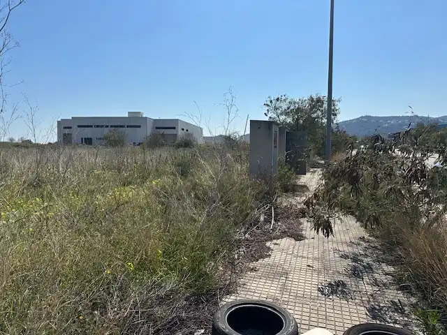 Terreno industrial en venta en L'Alqueria de la Comtessa