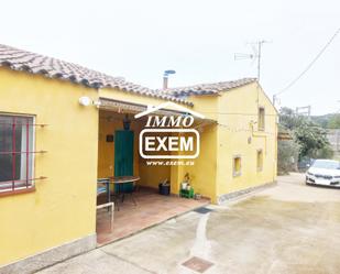 Exterior view of Country house for sale in  Lleida Capital  with Heating, Terrace and Storage room