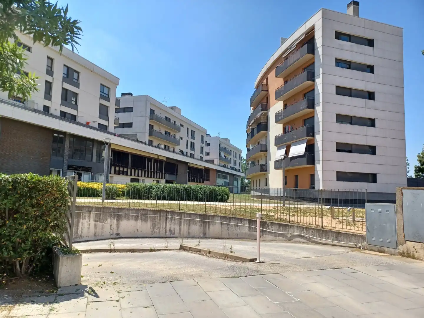 Vista exterior de Garaje de alquiler en Sarrià de Ter