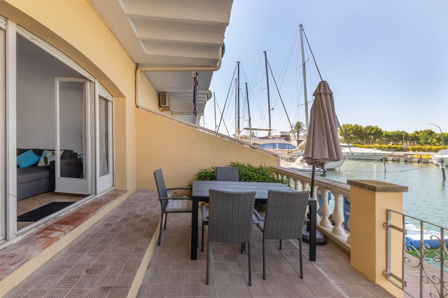 Terrace of Planta baja for sale in Empuriabrava  with Air Conditioner, Terrace and Furnished
