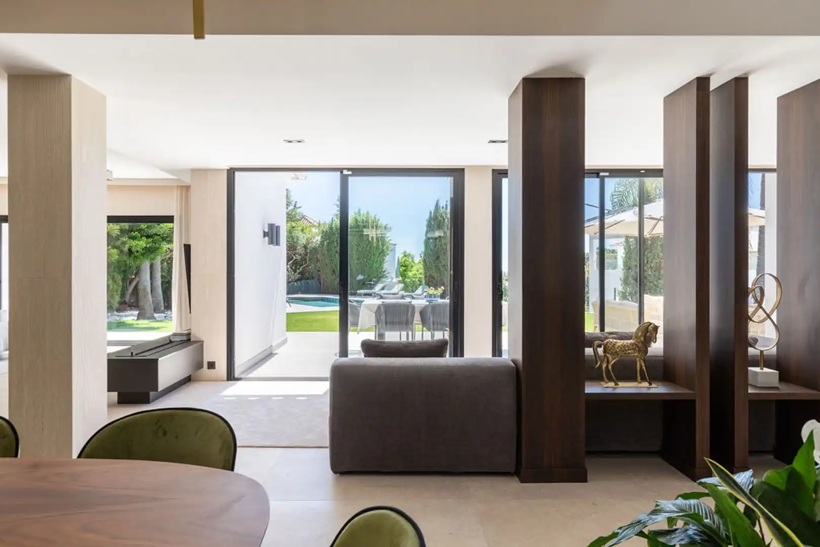 Sala de estar de Casa o chalet en venta en Benahavís con Terraza