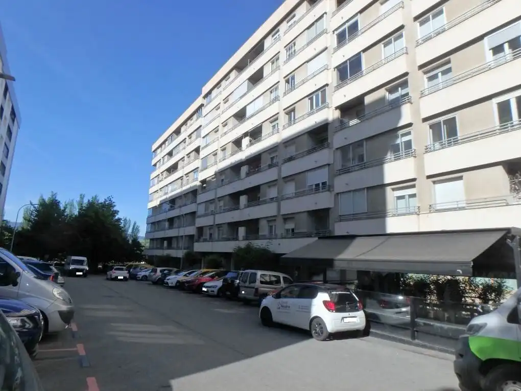 Vista exterior de Piso de alquiler en  Pamplona / Iruña con Calefacción y Terraza