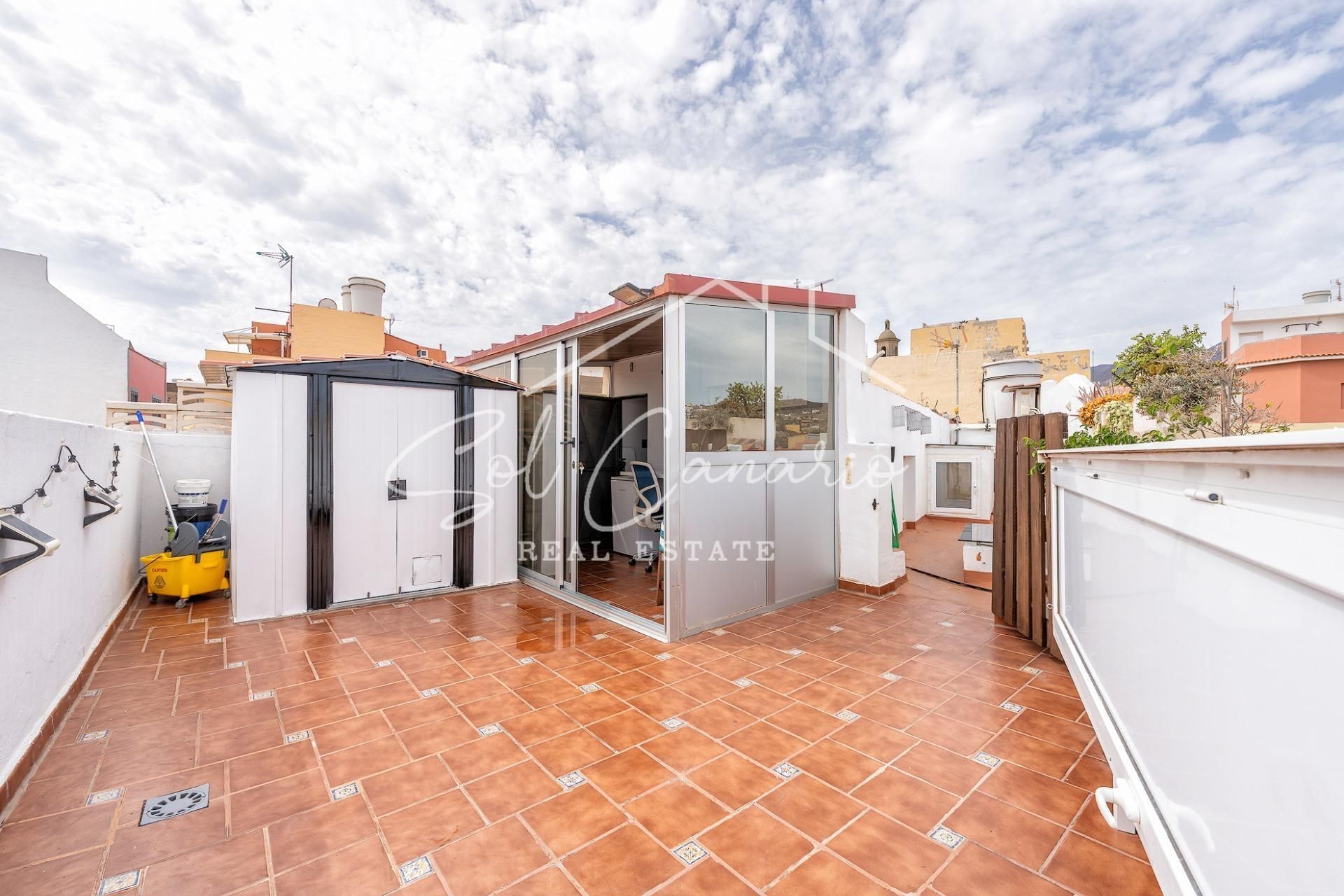 Terrassa de Casa adosada en venda en Agüimes amb Aire condicionat i Terrassa