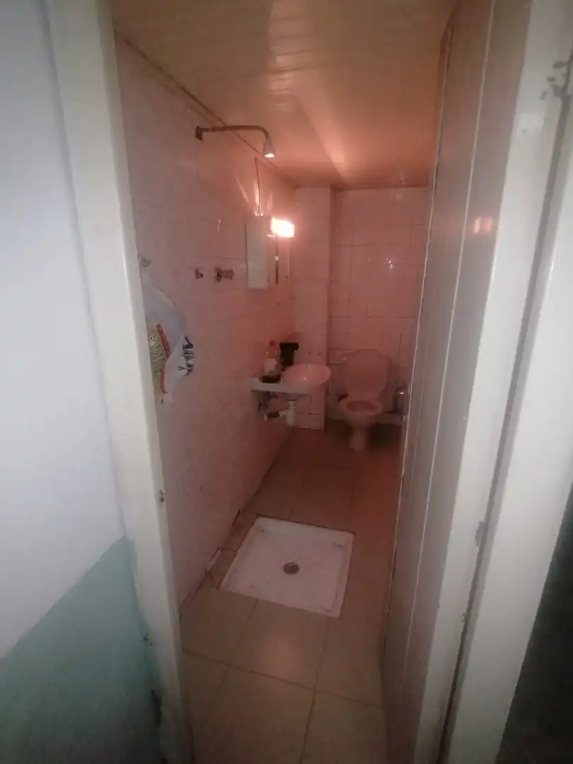 Gewerbefläche zum Verkauf in Oeste, imagen 9
