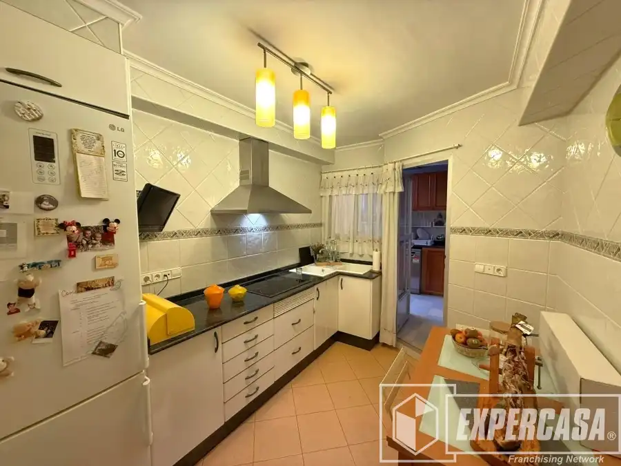 Appartamento con ascensore in vendita a Calle Duc de Llíria 60, imagen 3