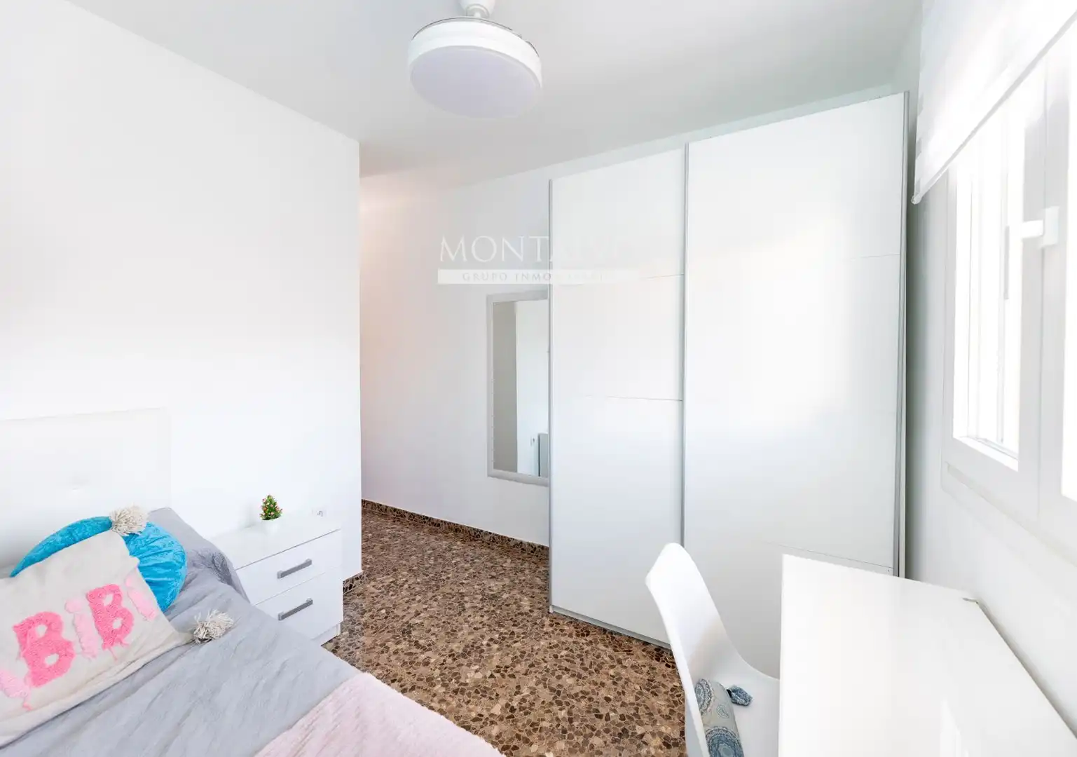 Schlafzimmer von Wohnung zum Verkauf in Maracena mit Klimaanlage und Heizung