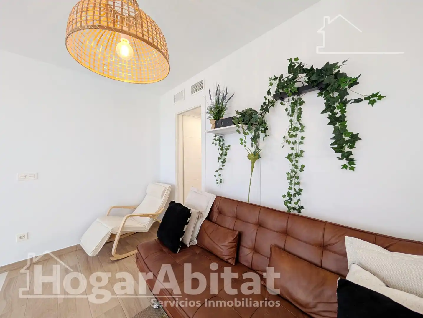 Wohnzimmer von Einfamilien-Reihenhaus zum Verkauf in Santa Pola mit Klimaanlage, Heizung und Terrasse