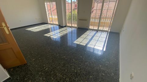 VIVIENDA SIN AMUEBLAR ZONA CENTRO