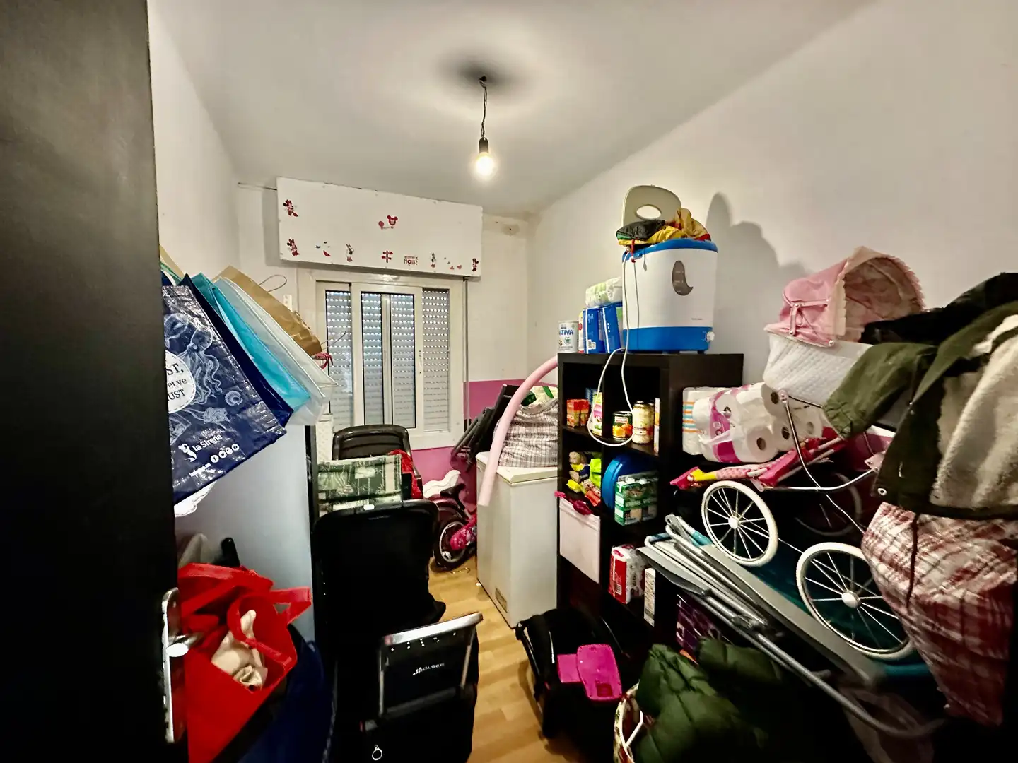 Piso en venta en Santa Coloma de Gramenet con Terraza y Balcón